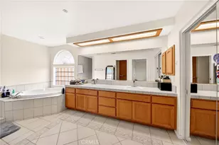 5635 Hollister, Phelan, CA 92371 - Photo 36