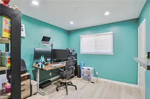 10526 Carrotwood, Stanton, CA 90680 - Photo 18
