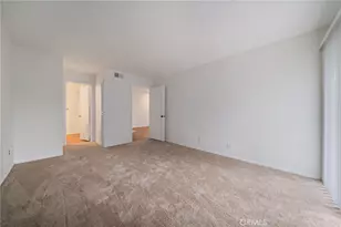 576 N Bellflower Blvd, Long Beach, CA 90814 - Photo 14