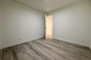 1362 S Downey Rd, Los Angeles, CA 90023 - Photo 20