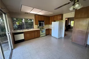 2313 Lark Ellen Dr, Fullerton, CA 92835 - Photo 14
