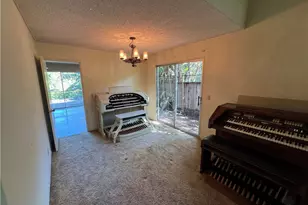 2313 Lark Ellen Dr, Fullerton, CA 92835 - Photo 10