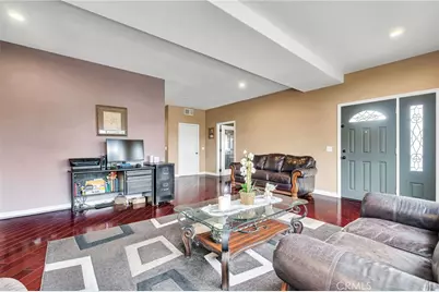 3060 Linden, Long Beach, CA 90807 - Photo 6