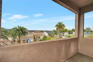 3060 Linden, Long Beach, CA 90807 - Photo 32