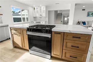 2541 Thorn Pl, Fullerton, CA 92835 - Photo 10