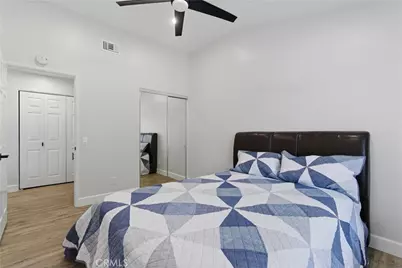 8070 E Oak Ridge Circle, Anaheim Hills, CA 92808 - Photo 20