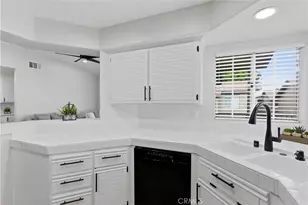 8070 E Oak Ridge Circle, Anaheim Hills, CA 92808 - Photo 12