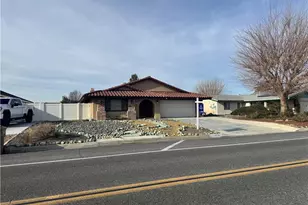 13980 Driftwood, Victorville, CA 92395 - Photo 2