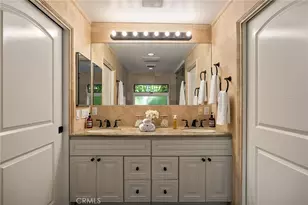 3310 Bennett Dr, Los Angeles, CA 90068 - Photo 28