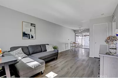 10210 Holburn, Huntington Beach, CA 92646 - Photo 8