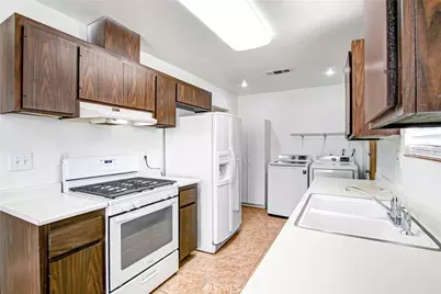 2242 San Padre Avenue, Hemet, CA 92545 - Photo 4