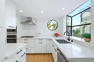 11601 Montana Ave, Los Angeles, CA 90049 - Photo 14