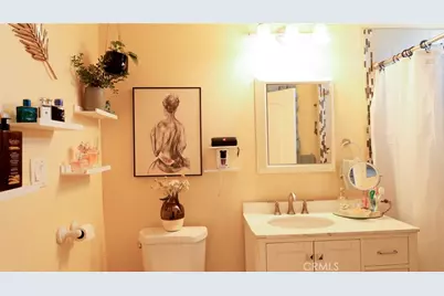 611 N Burris, Compton, CA 90221 - Photo 28