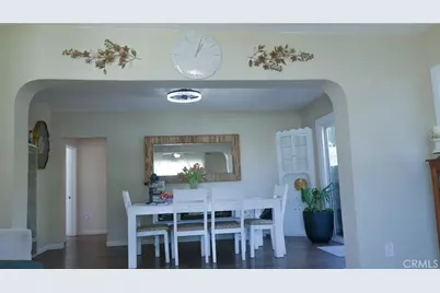 611 N Burris, Compton, CA 90221 - Photo 40