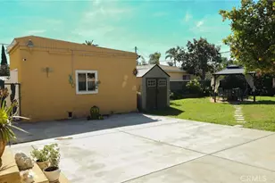 611 N Burris, Compton, CA 90221 - Photo 56