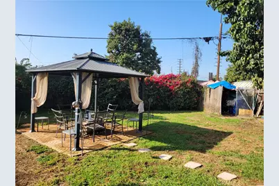 611 N Burris, Compton, CA 90221 - Photo 14