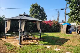 611 N Burris, Compton, CA 90221 - Photo 14