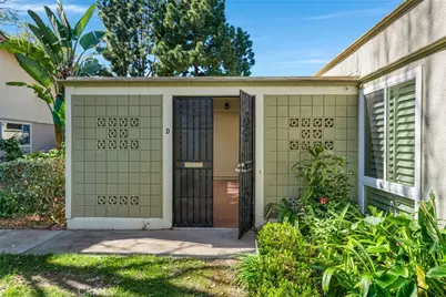 27 Avenida Castilla #D, Laguna Woods, CA 92637 - Photo 2