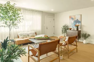 3929 W W 119th Pl, Hawthorne, CA 90250 - Photo 4