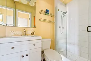 2009 W Oak, Fullerton, CA 92833 - Photo 18