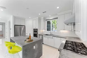 125 Toretta, Irvine, CA 92602 - Photo 18