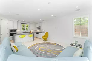 125 Toretta, Irvine, CA 92602 - Photo 2