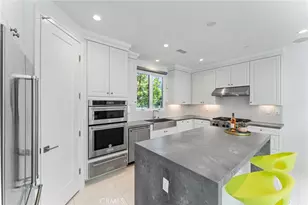 125 Toretta, Irvine, CA 92602 - Photo 16