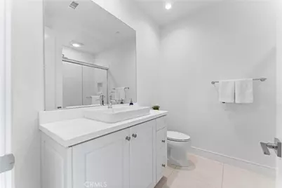 125 Toretta, Irvine, CA 92602 - Photo 36