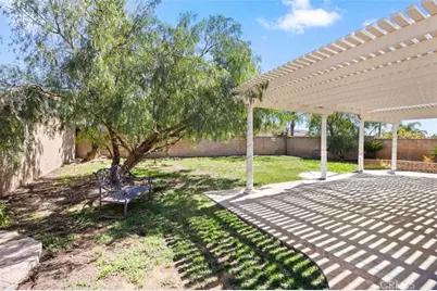 5947 Creekside, Fontana, CA 92336 - Photo 6