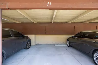 1000 W Macarthur Boulevard #11, Santa Ana, CA 92707 - Photo 18
