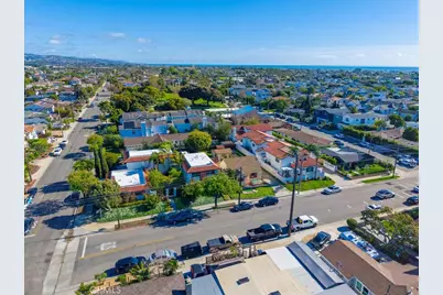 1586 Orange, Costa Mesa, CA 92627 - Photo 4