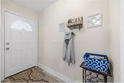 17601 Newland #H, Huntington Beach, CA 92647 - Photo 6