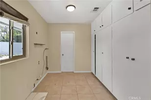 2550 W Rowland Ave, Anaheim, CA 92804 - Photo 8
