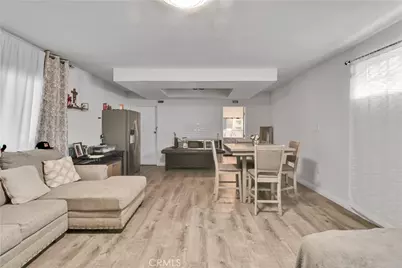 2550 W Rowland Avenue, Anaheim, CA 92804 - Photo 24