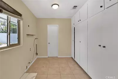 2550 W Rowland Avenue, Anaheim, CA 92804 - Photo 10