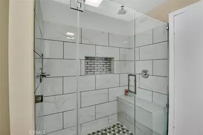 2550 W Rowland Avenue, Anaheim, CA 92804 - Photo 20