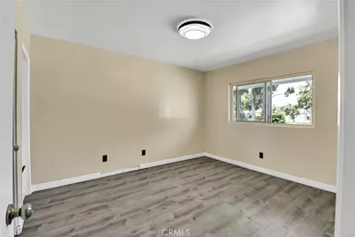 2550 W Rowland Avenue, Anaheim, CA 92804 - Photo 22