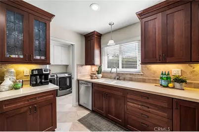 11572 Suburnas Way, North Tustin, CA 92705 - Photo 10