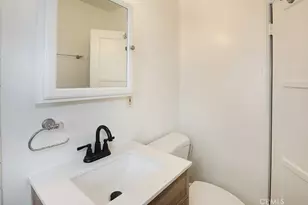 6449 Lemon Ave, Long Beach, CA 90805 - Photo 14