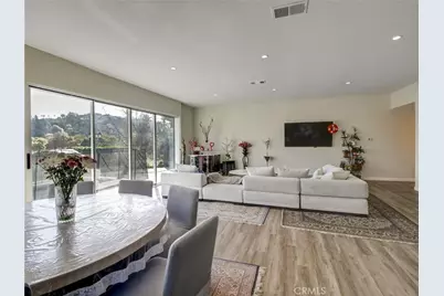 4148 Camino De La Cumbre, Sherman Oaks, CA 91423 - Photo 18