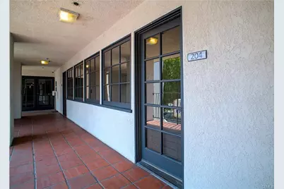 1611 E 4th Street #204, Santa Ana, CA 92701 - Photo 4
