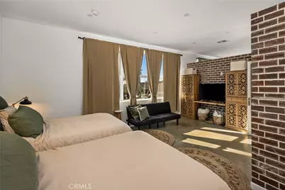 435 W Center Street Promenade #323, Anaheim, CA 92805 - Photo 30