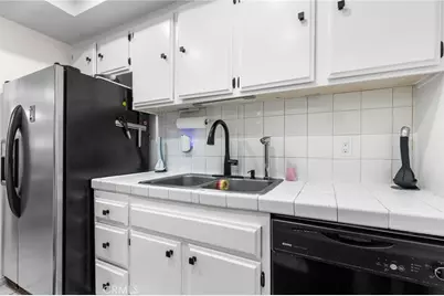 1105 N Dresden ##52, Anaheim, CA 92801 - Photo 2