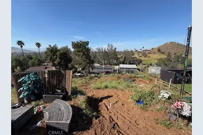 5484 Streett Cedar, Jurupa Valley, CA 92509 - Photo 4