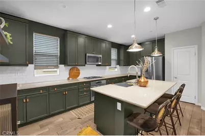 14865 W Maple Ter, Panorama City, CA 91402 - Photo 4