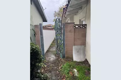 13822 Pasadena, Santa Ana, CA 92705 - Photo 26