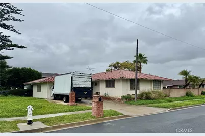13822 Pasadena, Santa Ana, CA 92705 - Photo 2
