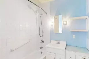 240 N Ave 49, Los Angeles, CA 90042 - Photo 16
