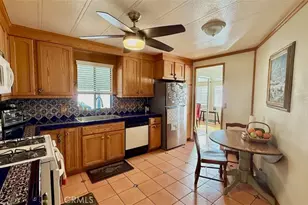 23301 Ridge Route, Laguna Hills, CA 92653 - Photo 6