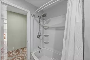 540 W 93rd, Los Angeles, CA 90044 - Photo 12